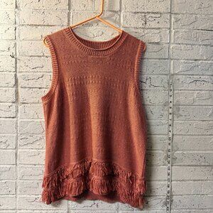 ✨ Wonderly XL Knit Fringe Sleeveless Sweater Tank Top ✨